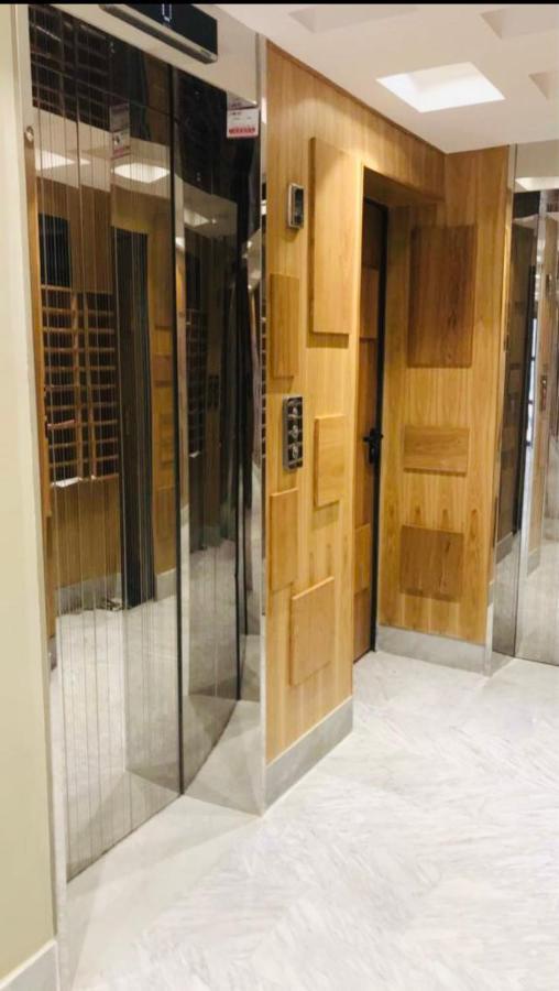 Luxury Appartement In Heart Of Casablanca Maarif מראה חיצוני תמונה