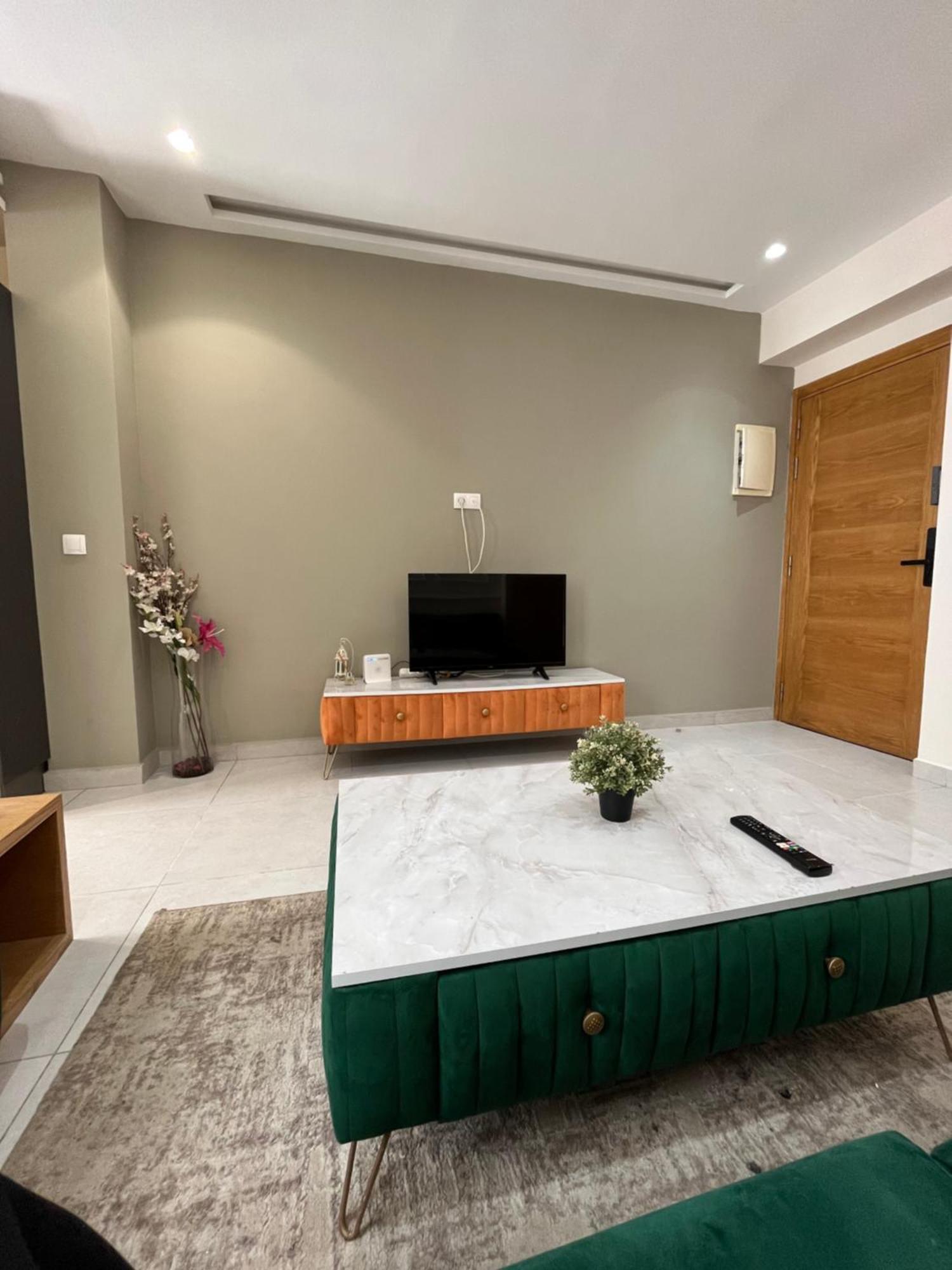 Luxury Appartement In Heart Of Casablanca Maarif מראה חיצוני תמונה