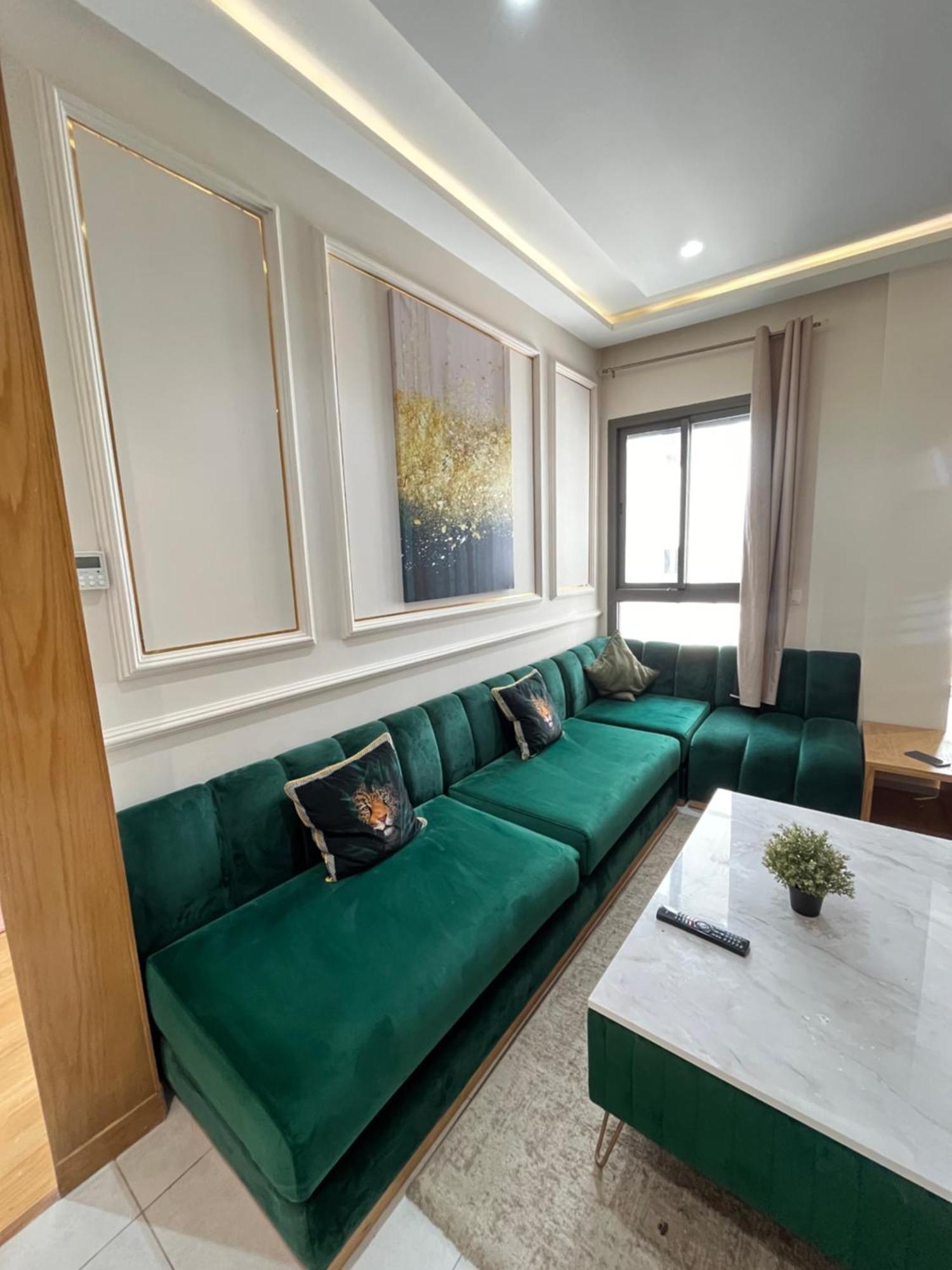 Luxury Appartement In Heart Of Casablanca Maarif מראה חיצוני תמונה